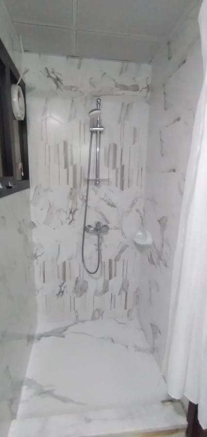 Golden Star Hotel دبي المظهر الخارجي الصورة