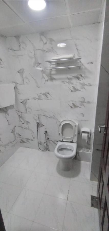 Golden Star Hotel دبي المظهر الخارجي الصورة